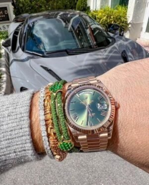 ROLEX DAY DATE PRIMIUM QUILTY WATCH with ( OG KIT )